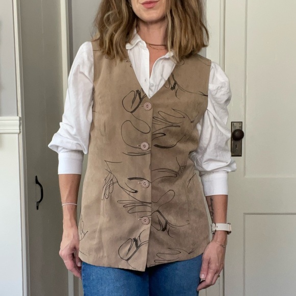 Vintage Taupe vest with black stitching - Picture 11 of 12